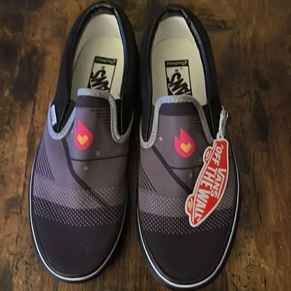 Custom made- Vans Heart❤️ on the flame snickers Size W 8/M 6.5 NWT Unisex - Picture 3 of 5